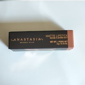 Anastasia Beverly Hills Matte Lipstick Blush Brown New in the box full size
